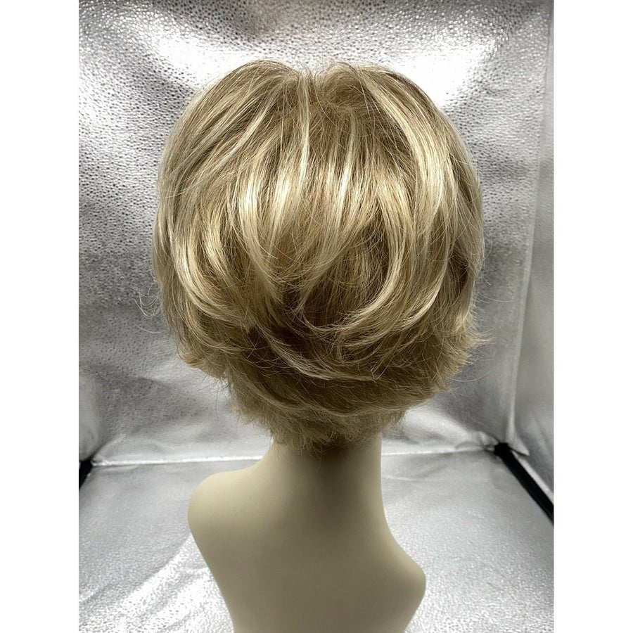 Raquel Welch Free Spirit Synthetic Wig Mono Top Hairpiece New