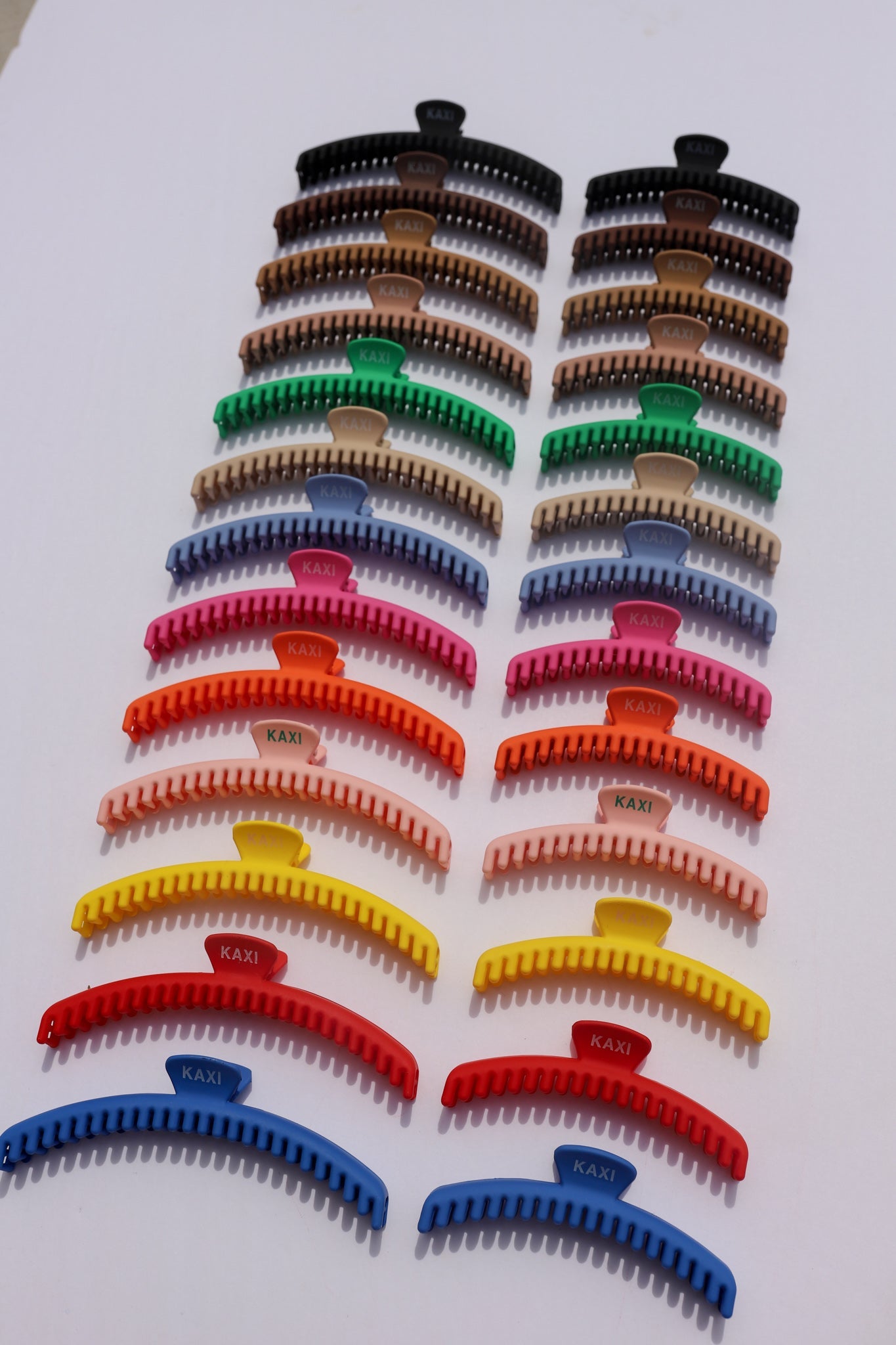MATTE ORIGINAL HOLD EVERYTHING CLAW