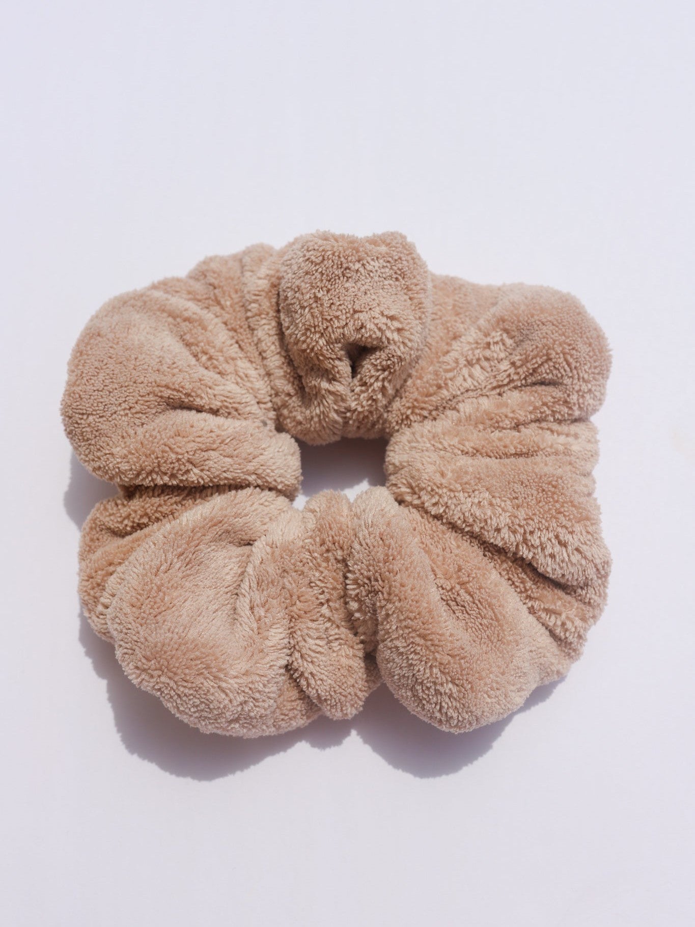 OVERSIZED TOWEL SCRUNCHIES