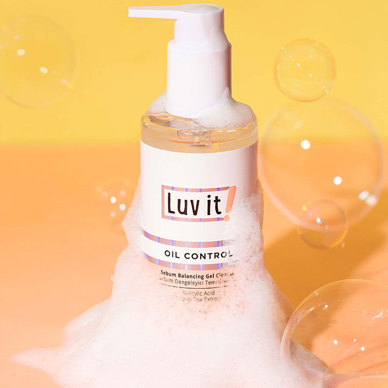 Luv It! Sebum Balancing Cleansing Gel with Salicylic Acid 200 ml