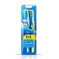 Oral-B Advantage 3D White Medium Toothbrush Twin Pack 2 Count