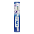 Oral-B Pulsar 3D White Luxe Battery Toothbrush Medium 1 Count