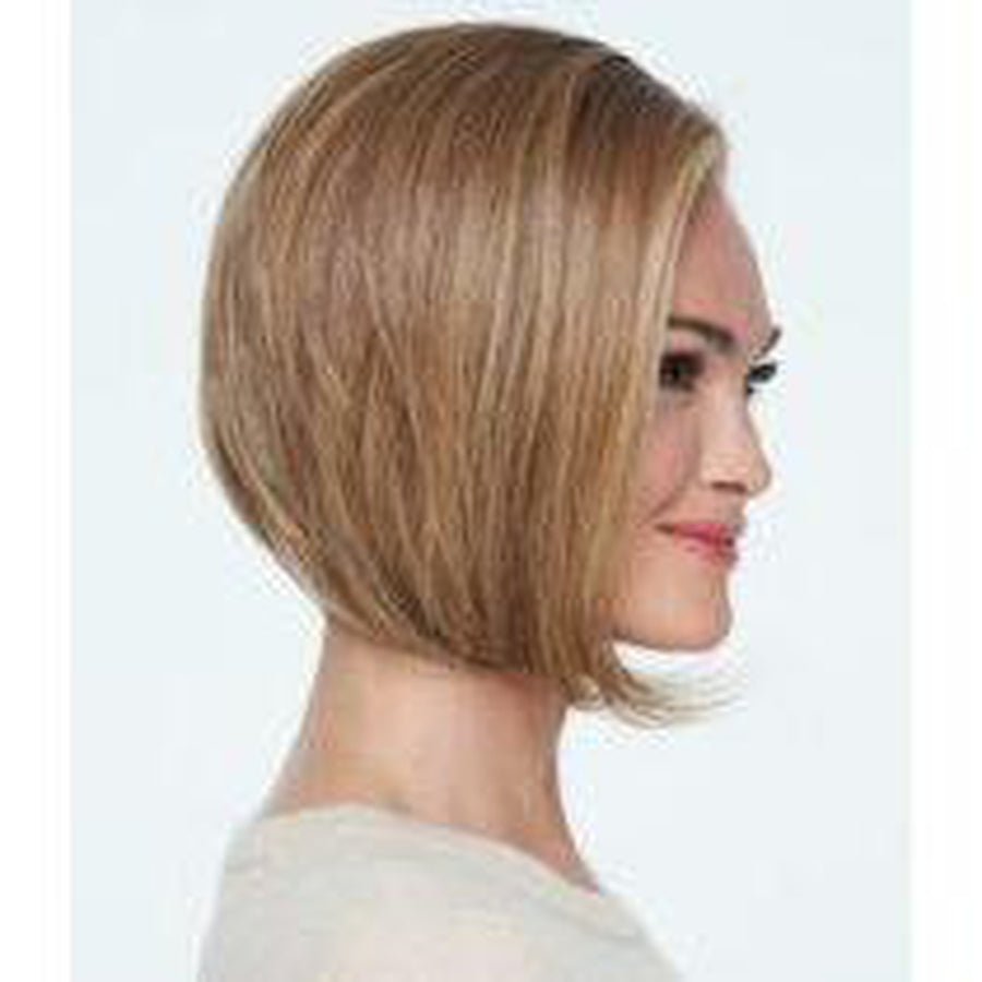 Raquel Welch Own the Runway Lace Front Wig New With Tags