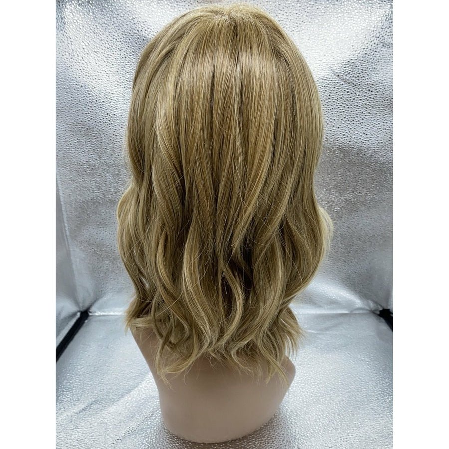 Raquel Welch Simmer Elite Wig, New With Tags