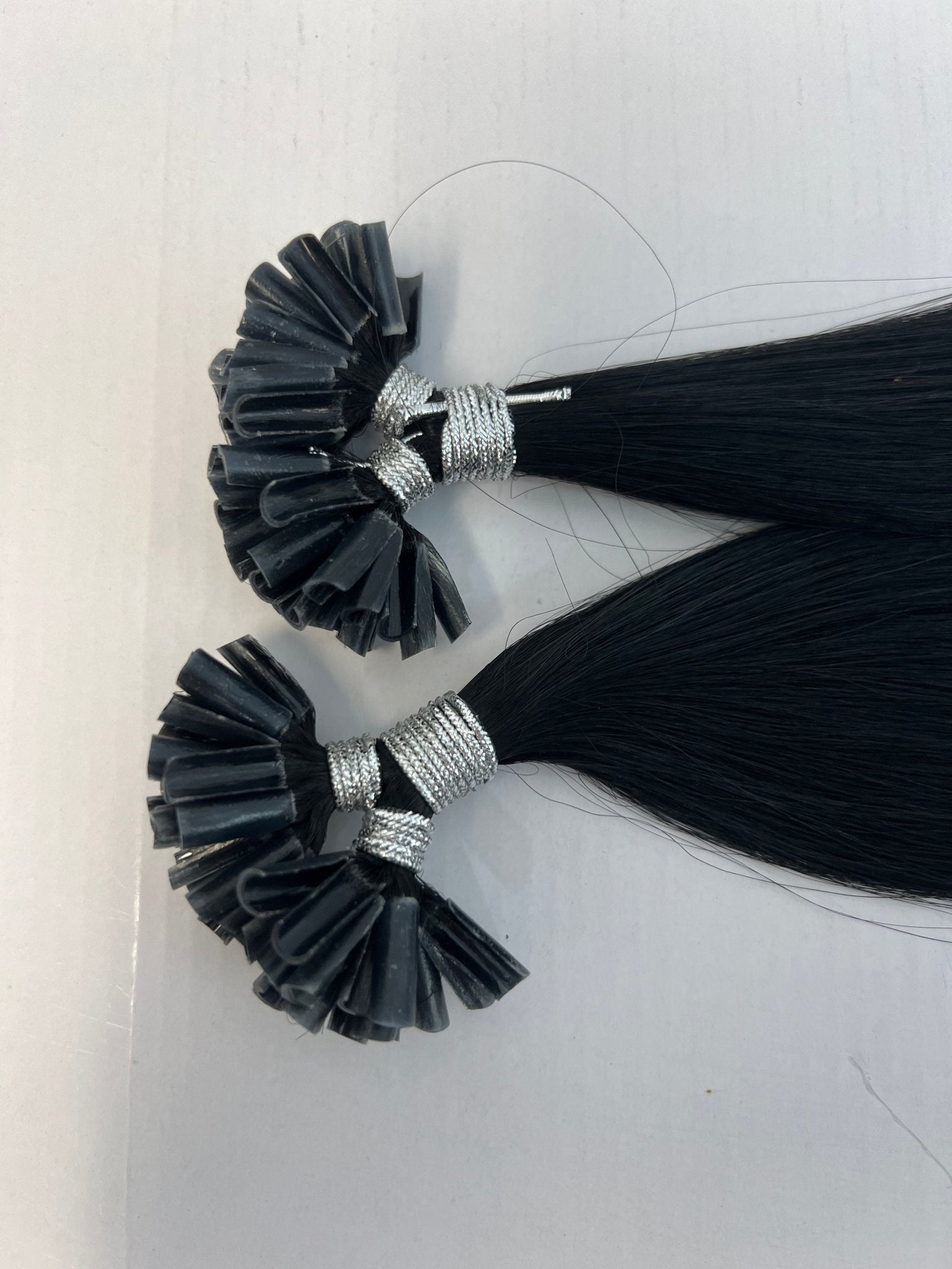 VIP U-Tip System Straight 24" 100 Strands Hair Extensions