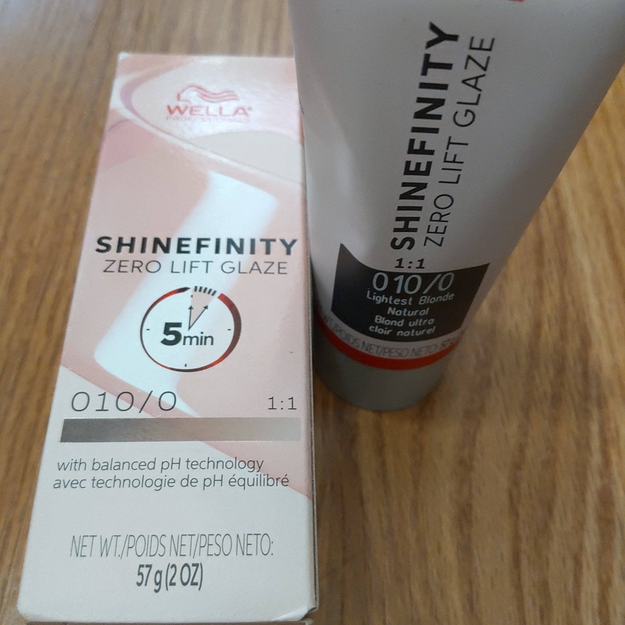 Wella Professionals Shinefinity Hair Color Very Light Blonde Natural Brown 09/07