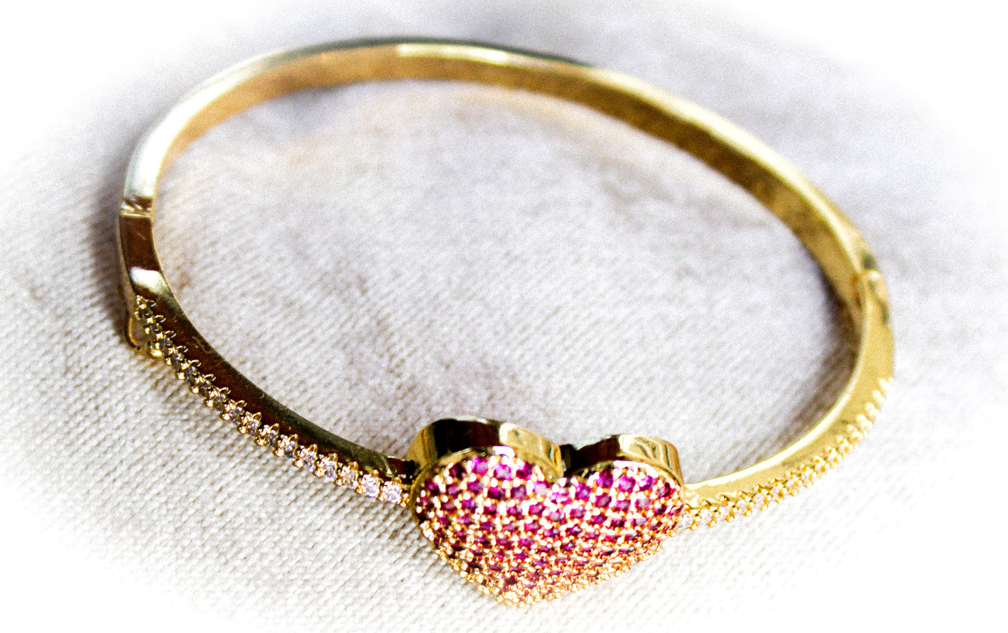 Rhinestone Heart Bracelet